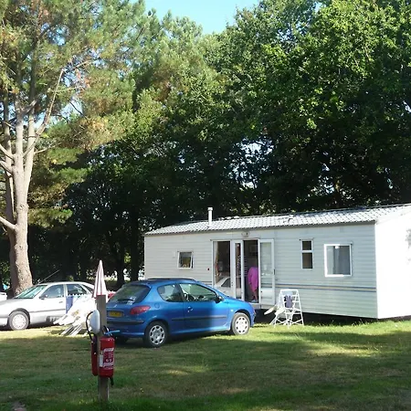 Camping Parc Sainte Brigitte 4*